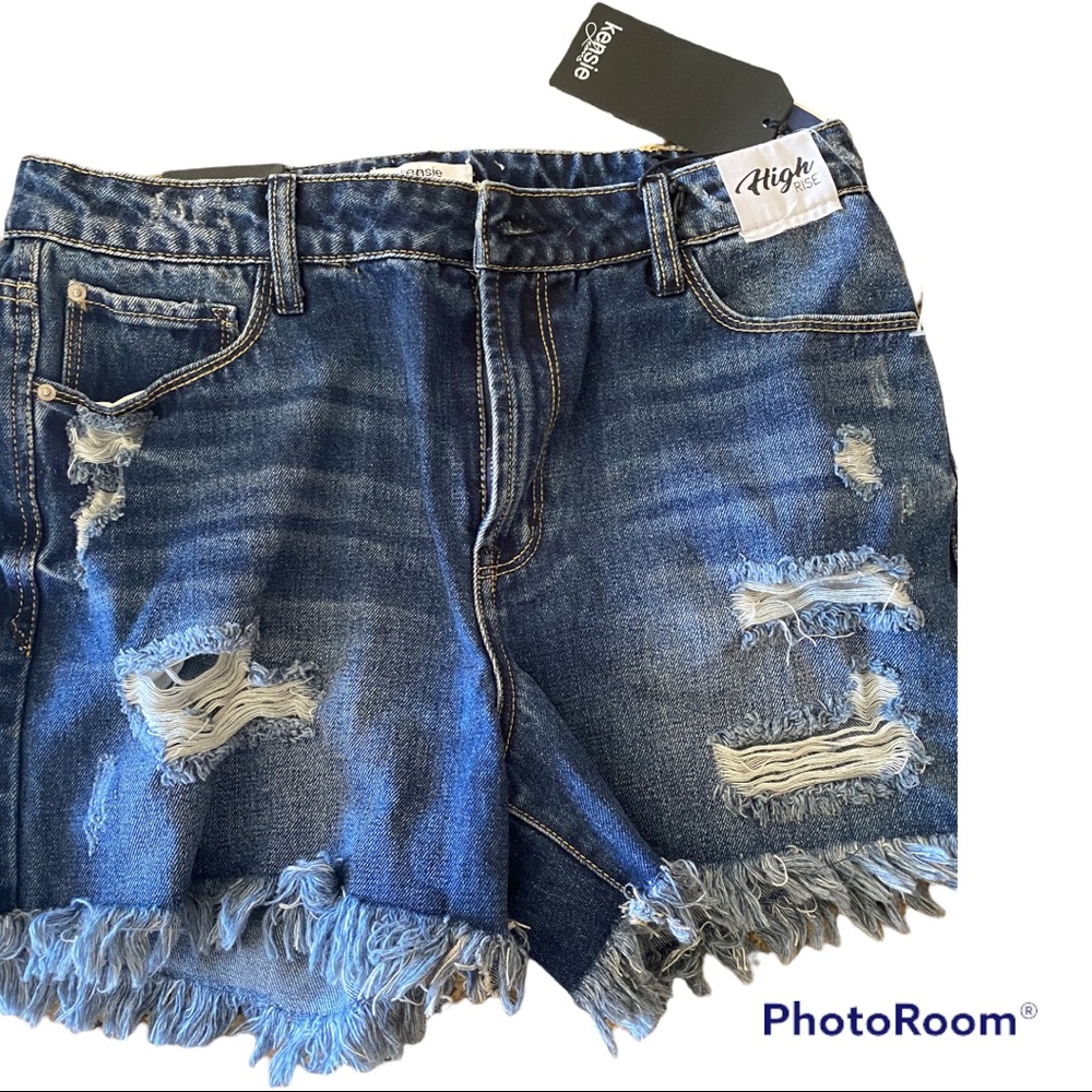 NWT Kensie jean shorts - high rise